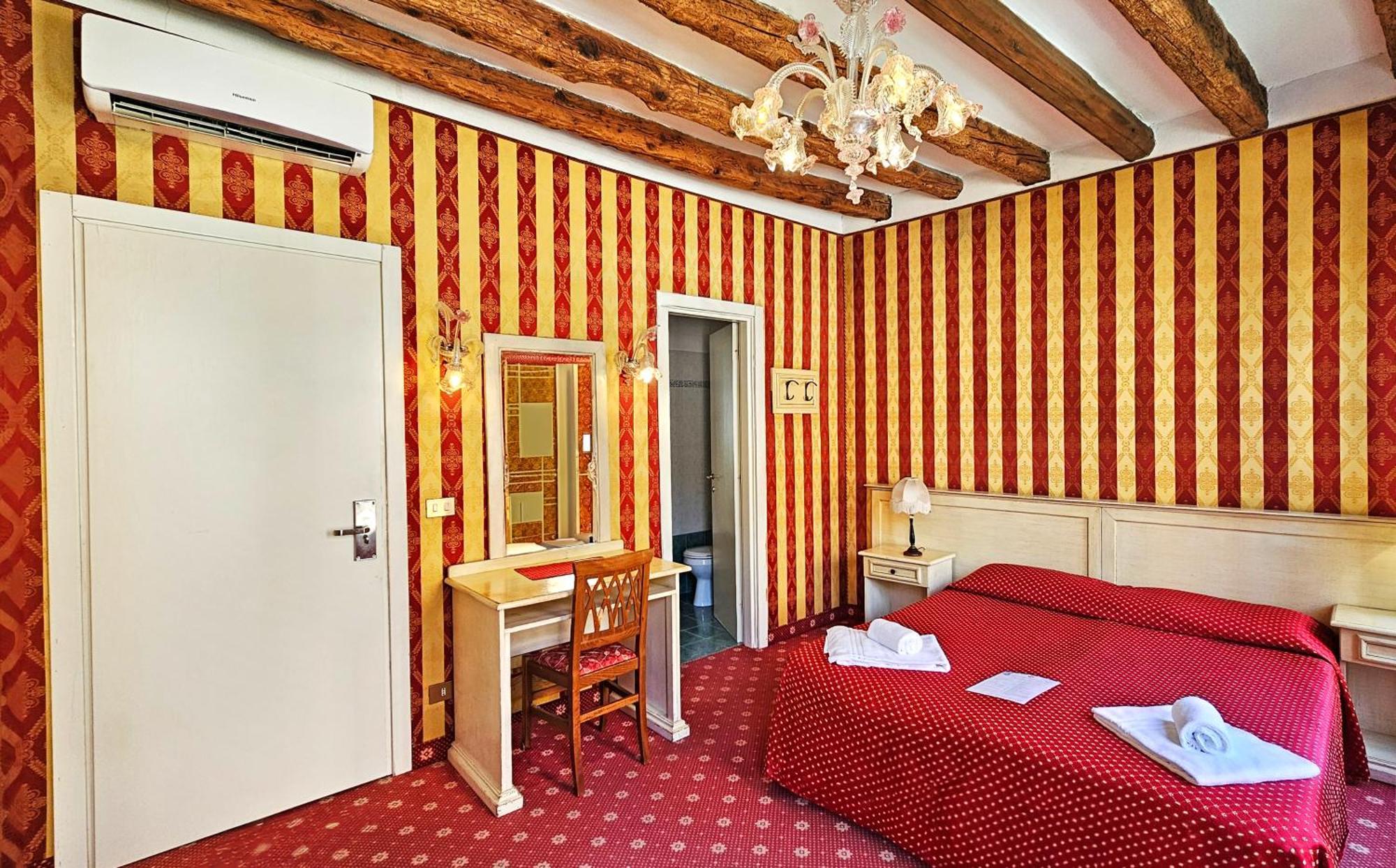 Ca' Messner 5 Leoni Hotel เวนิส ภายนอก รูปภาพ