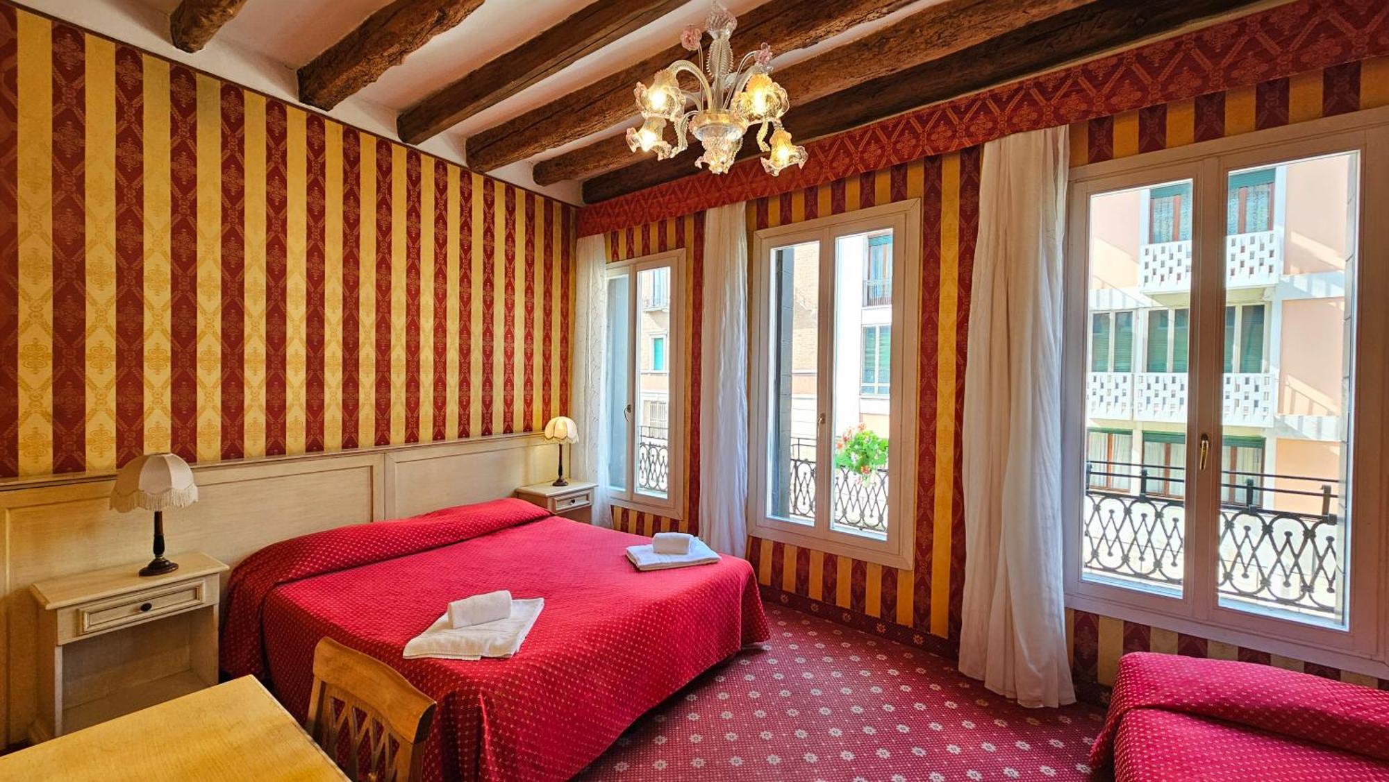 Ca' Messner 5 Leoni Hotel เวนิส ภายนอก รูปภาพ