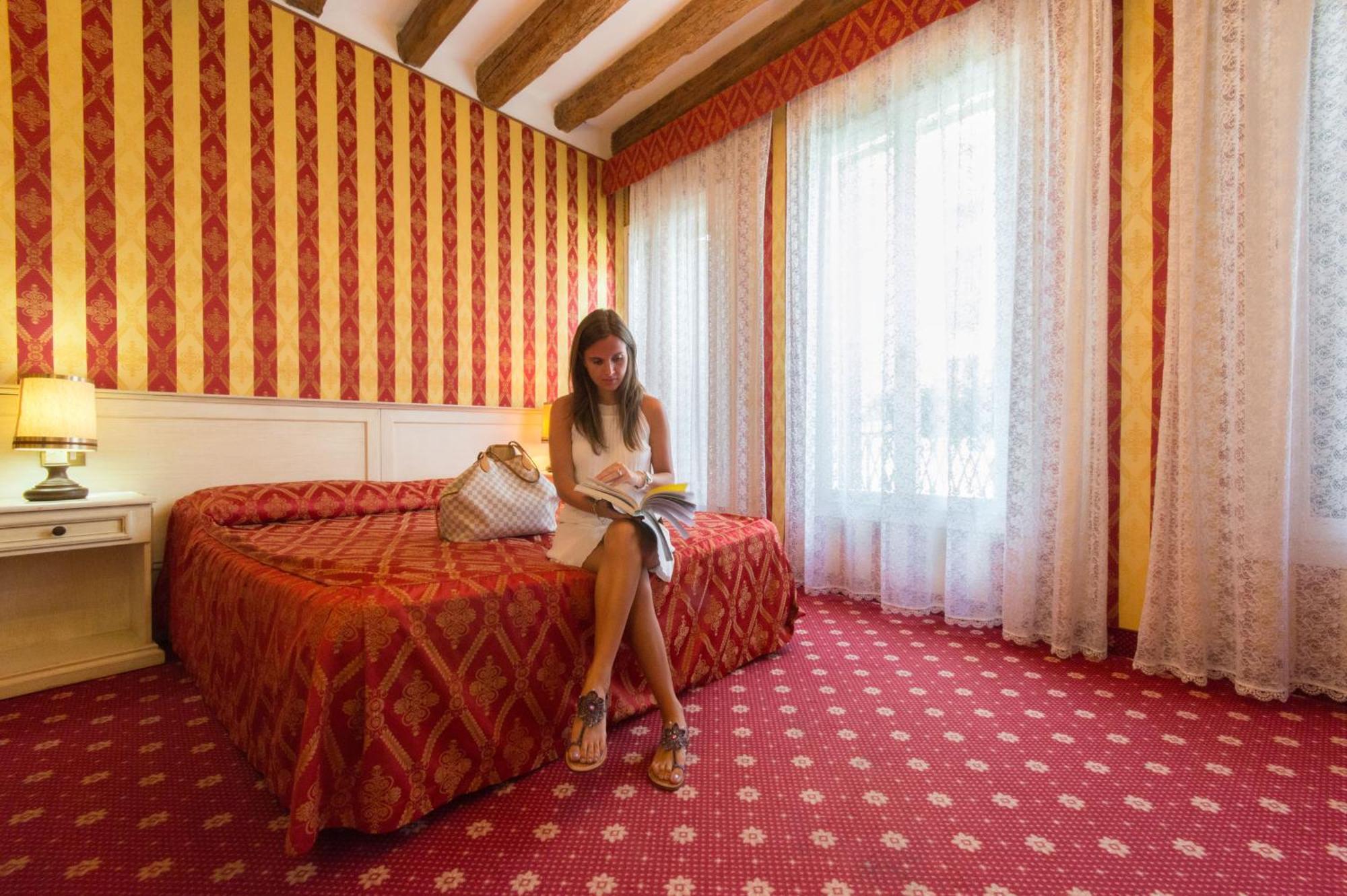 Ca' Messner 5 Leoni Hotel เวนิส ภายนอก รูปภาพ